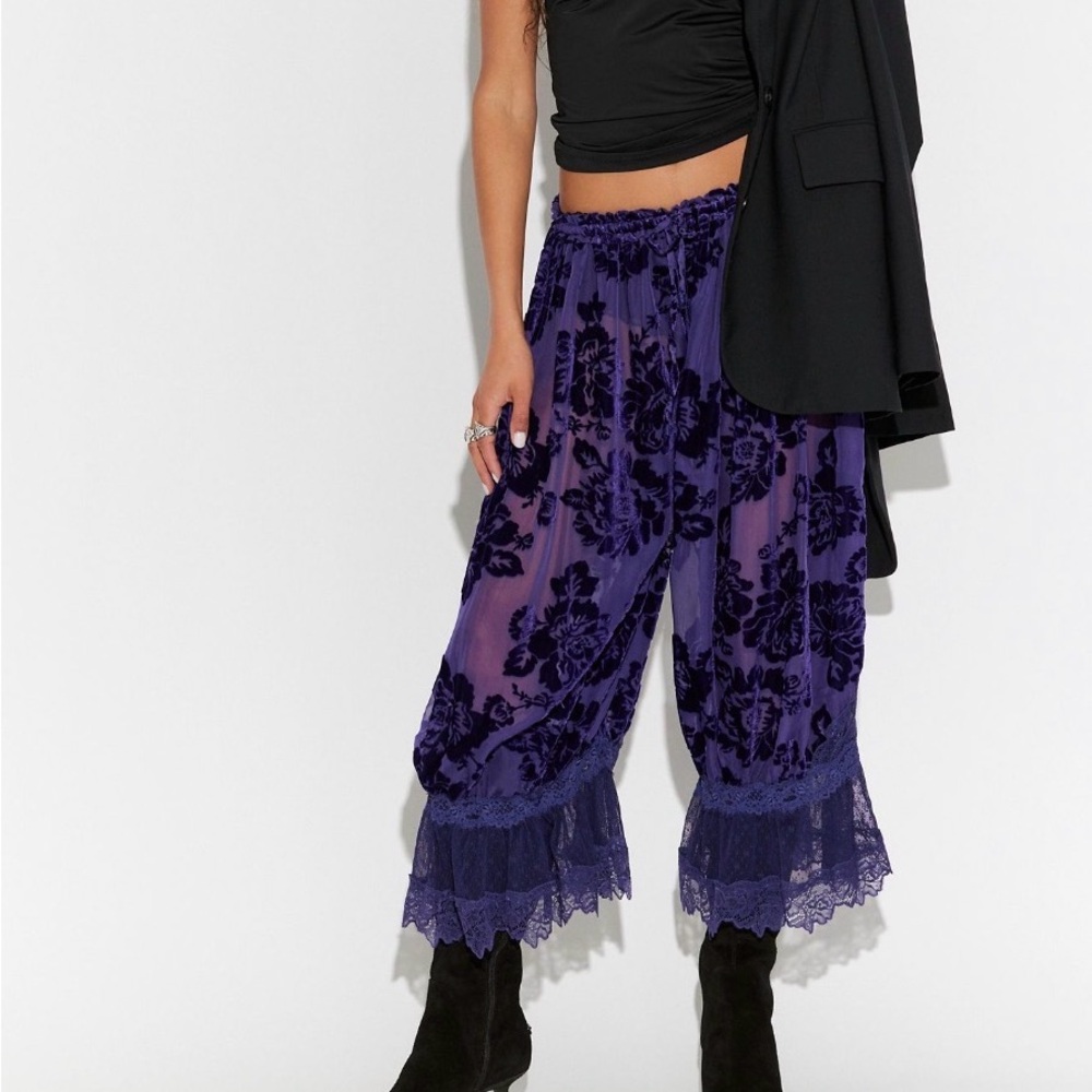 1 DAY SALE ONLY!! Free People Forever Young Burnout Pants Size M New with Tags